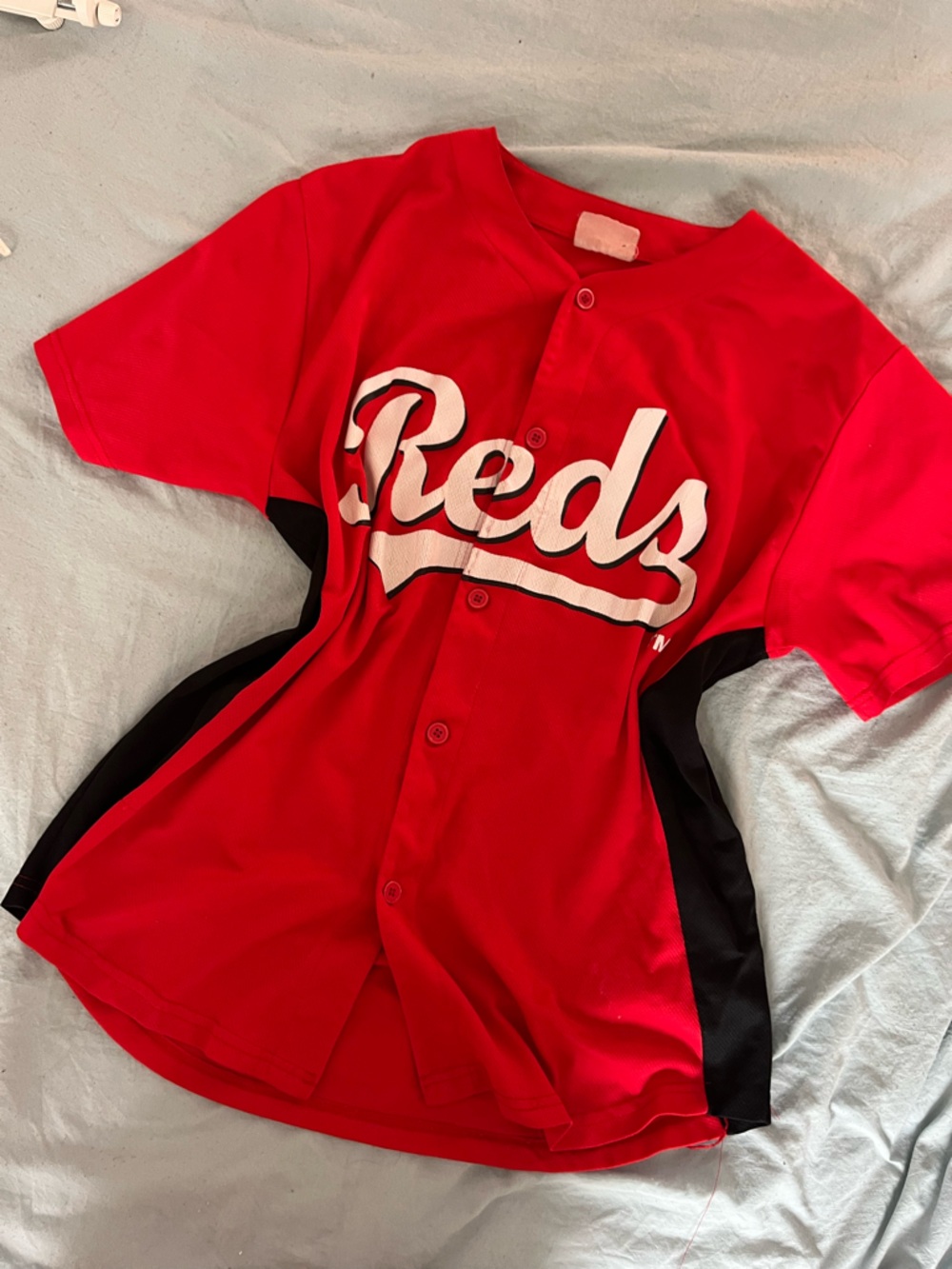 Vintage Red Baseball-Style Button-Up Jersey with Black Trim Cincinnati reds